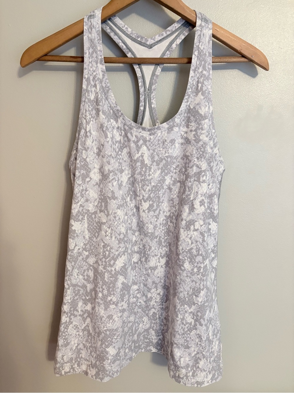 Lululemon Cool Racerback Tank Top *Nulu
Hideaway Camo Starlight Mult